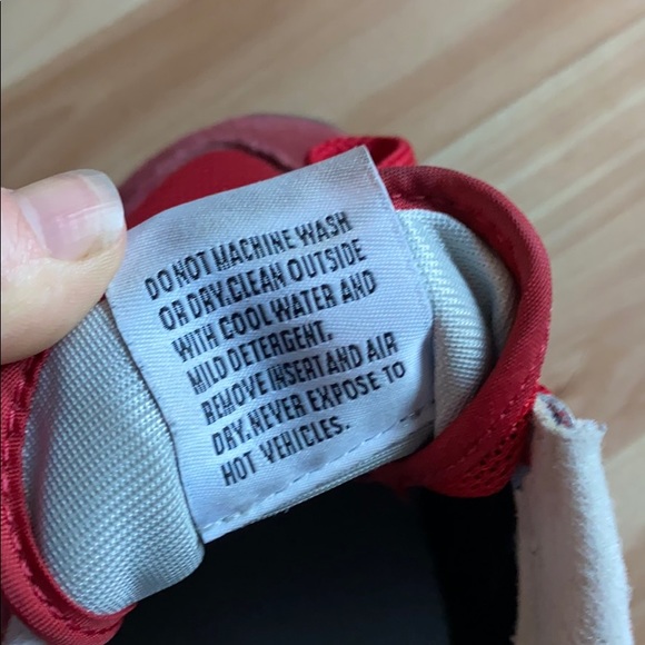 New Balance Red Sneakers 574 men’s size 7 - Picture 4 of 6